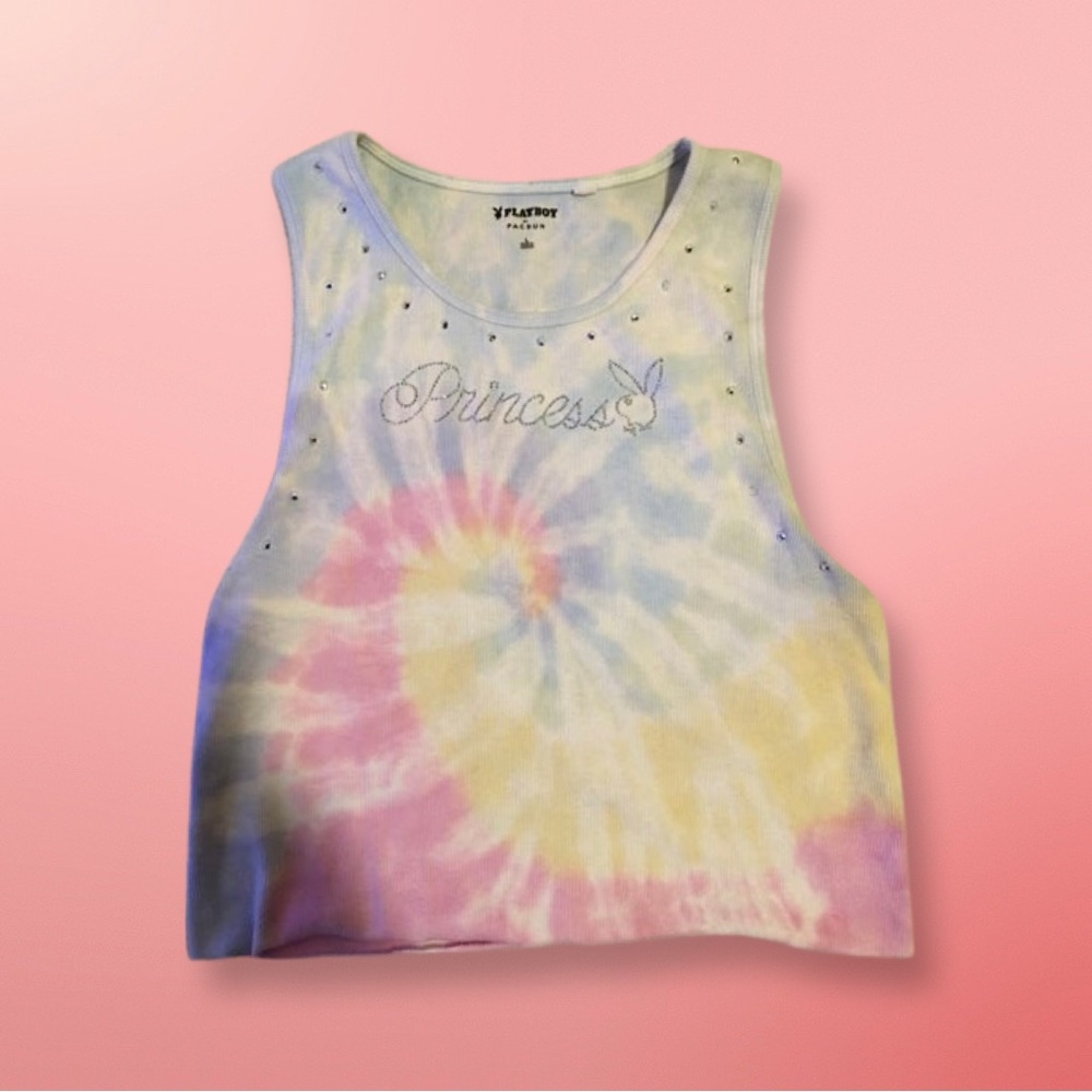 Play boy crop top